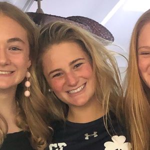 Meet your Posher, Caroline